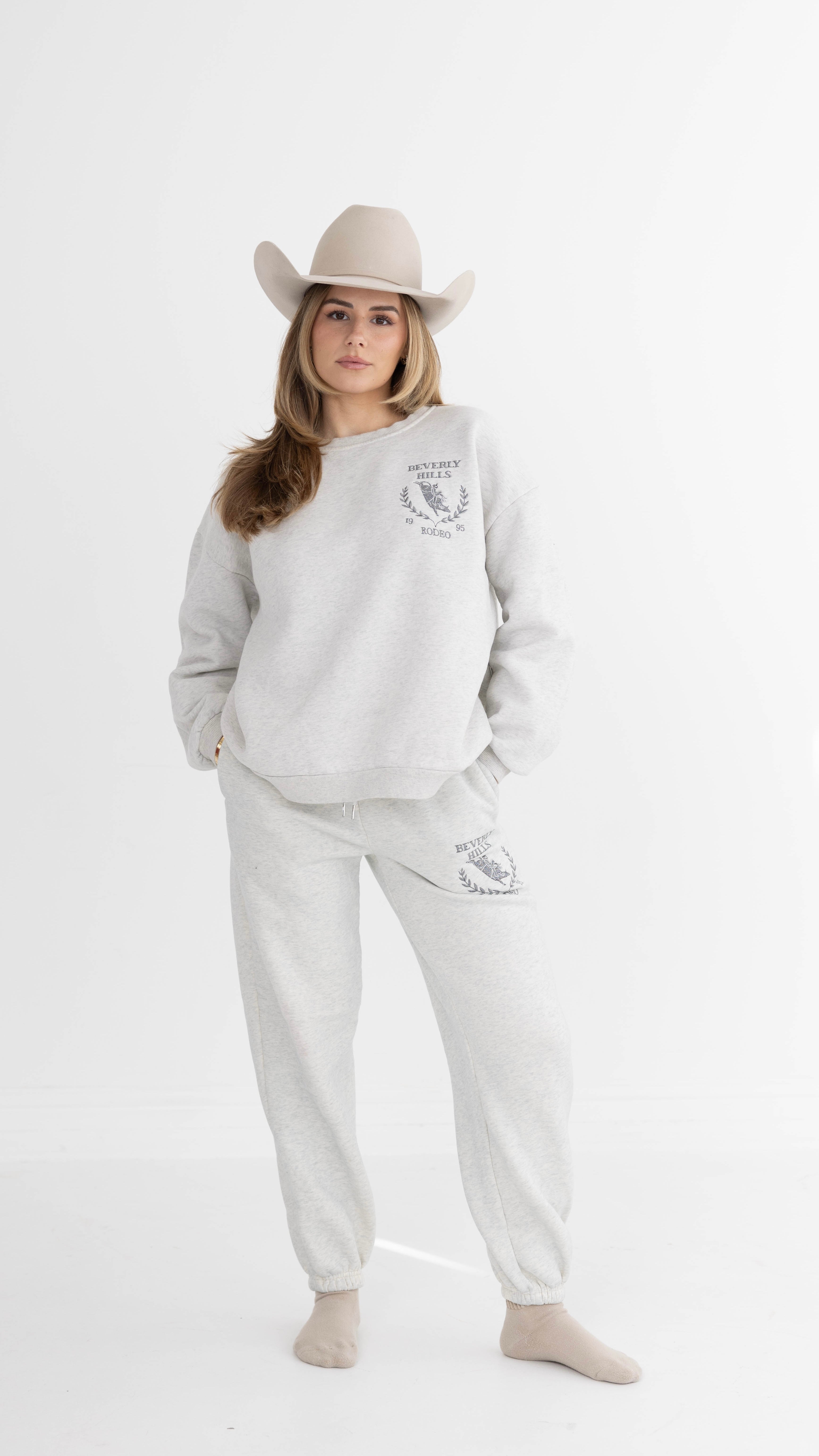 Sweatshirt and sweatpant discount sets